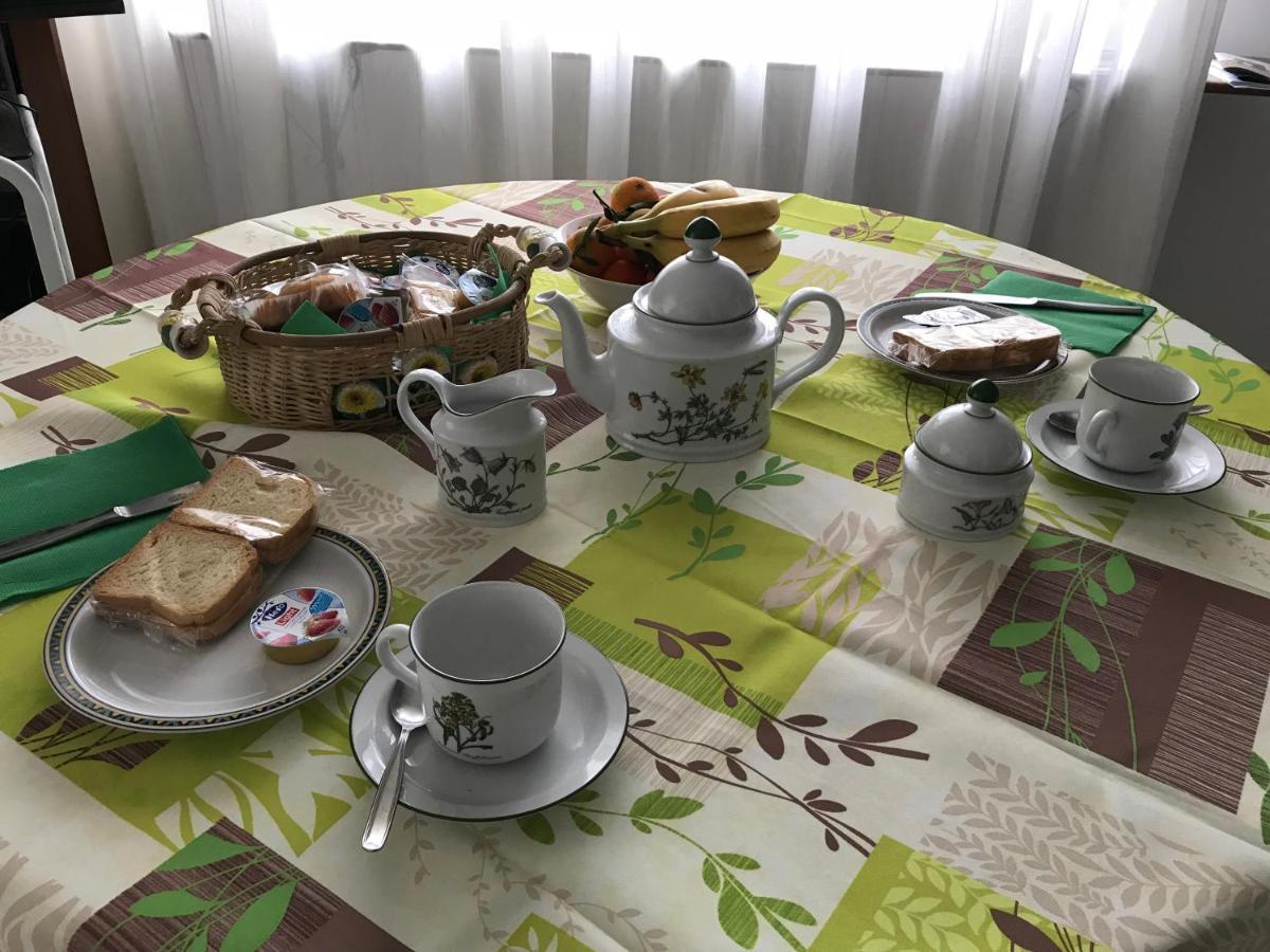 Il Ramo D'Oro Bed and Breakfast Napels Buitenkant foto