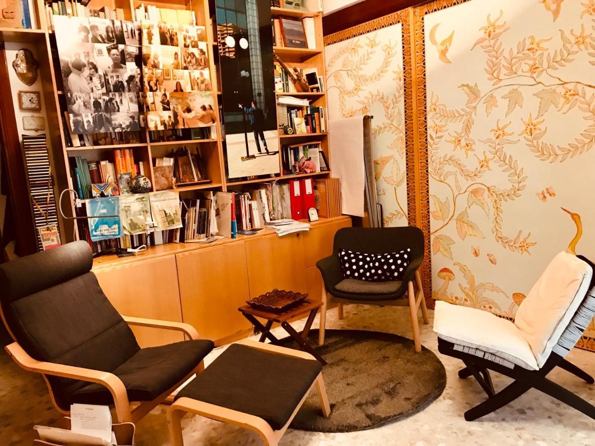 Il Ramo D'Oro Bed and Breakfast Napels Buitenkant foto